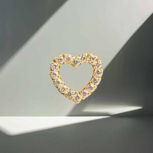 Corazon hueco con cristal (oro pvd)